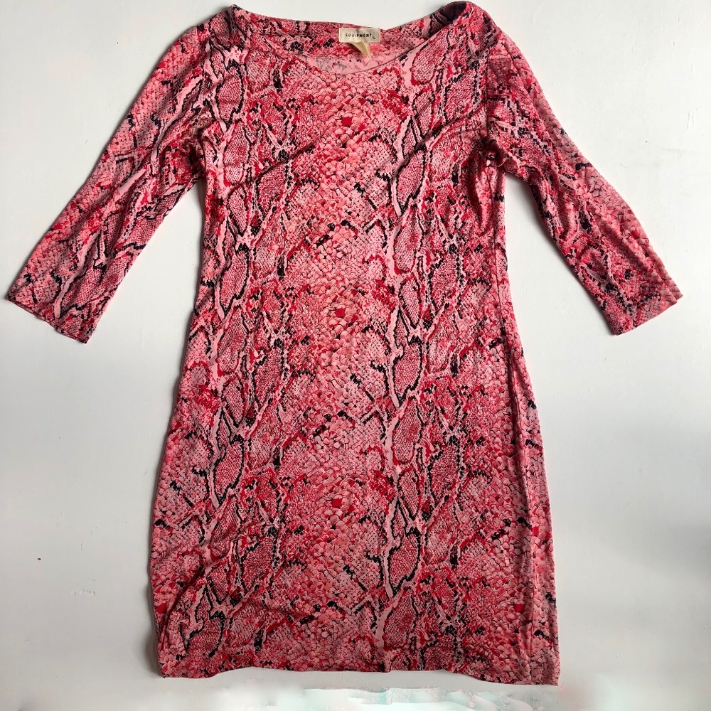 pink snakeskin bodycon dress Equipment | Dresses | Equipment Reptile Print Mini Monochromatic outfit